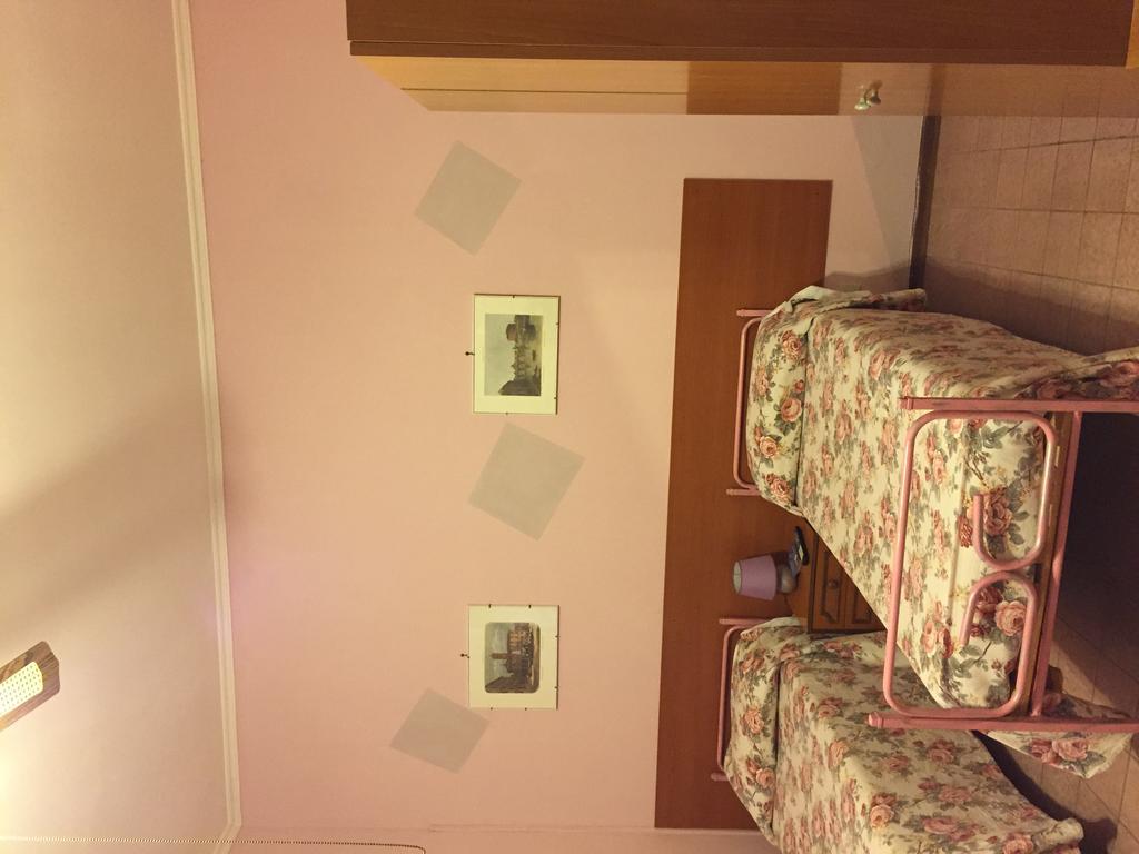 Albergo Anna تْشامبينو المظهر الخارجي الصورة