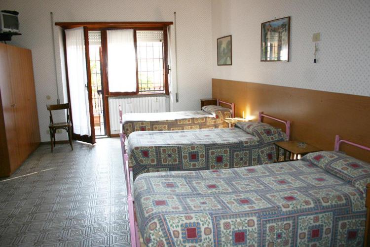 Albergo Anna تْشامبينو المظهر الخارجي الصورة
