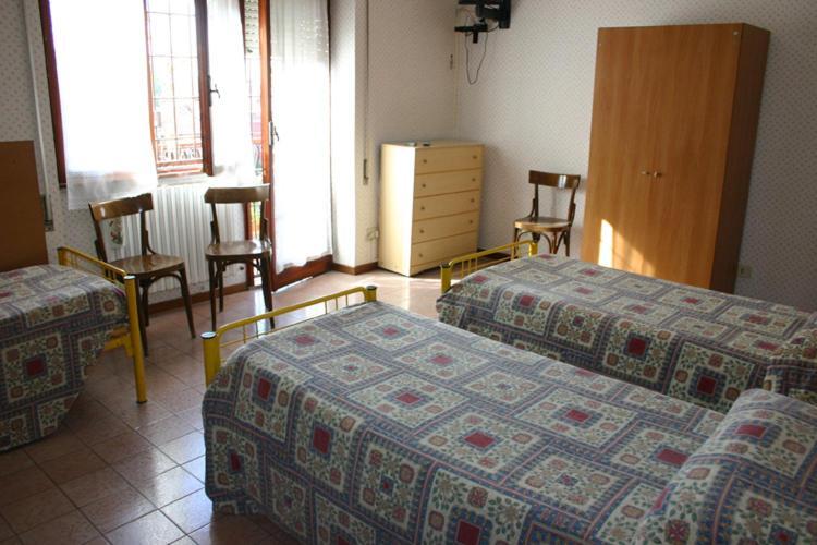 Albergo Anna تْشامبينو المظهر الخارجي الصورة