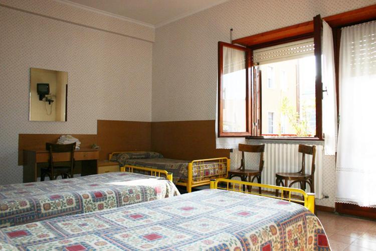 Albergo Anna تْشامبينو المظهر الخارجي الصورة